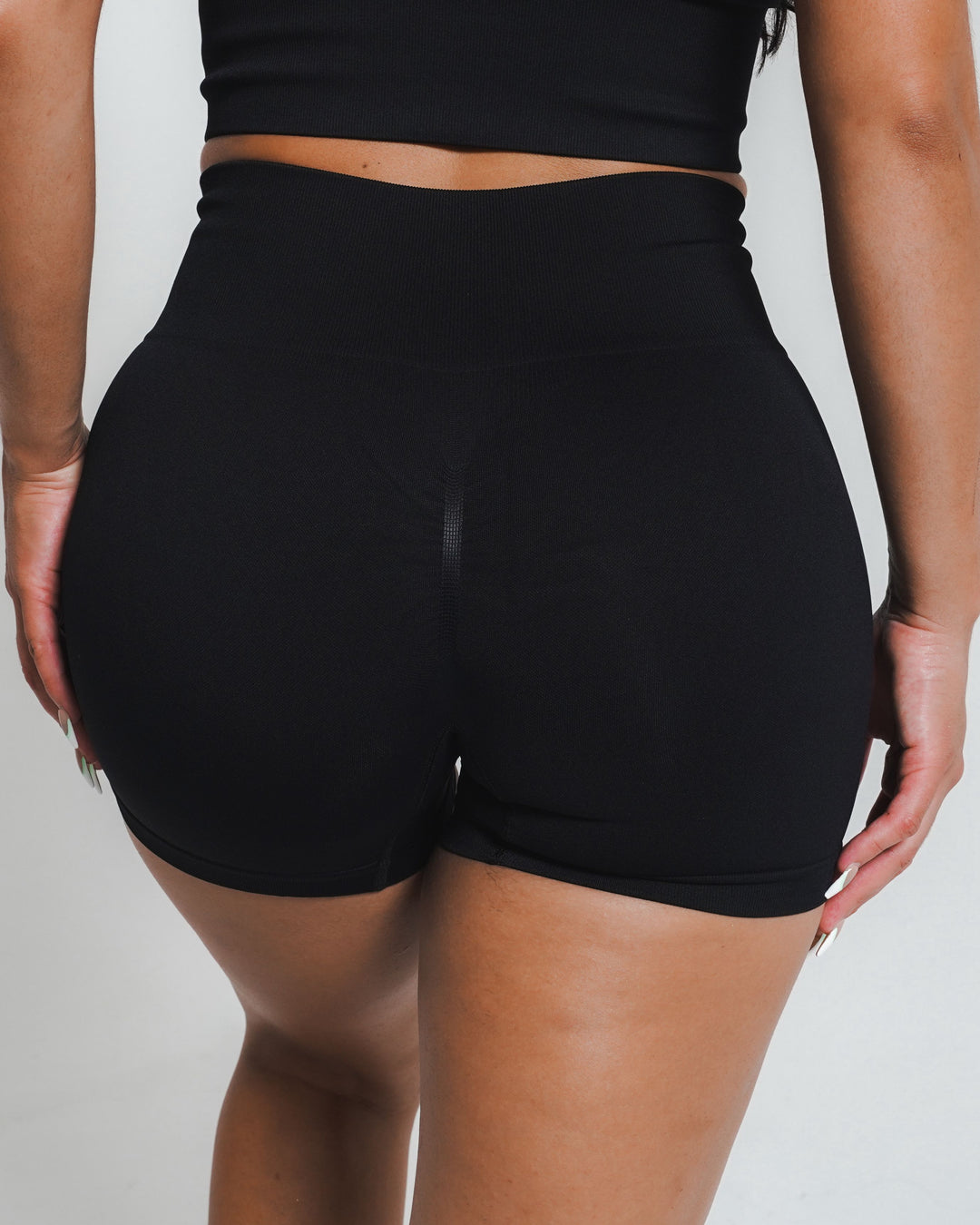 Flex Seamless Contour Shorts